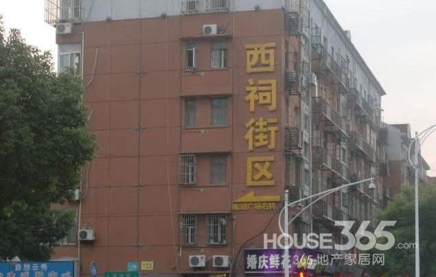 化门繁华地段主干道上下两层【免费代办过户】